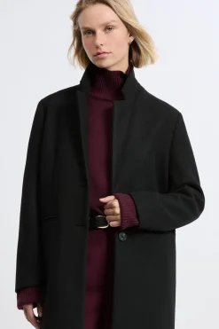 Abrigo corto de corte recto con lana