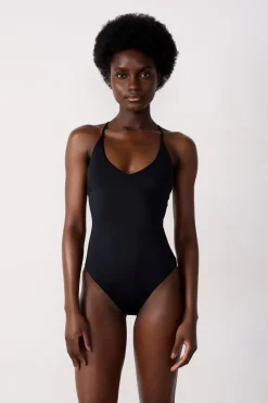 Bañador con detalle en la espalda