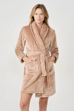 Bata efecto terciopelo