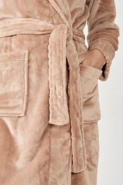 Bata efecto terciopelo