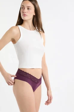 Braga brasileña de cintura baja en forma de V de microfibra y encaje