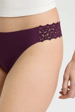 Braga de microfibra y encaje