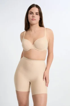 Braga especial con escote pronunciado y gran sujeción