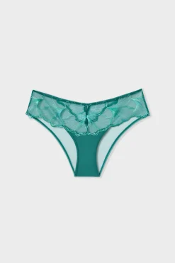 Braguita brasileña de encaje