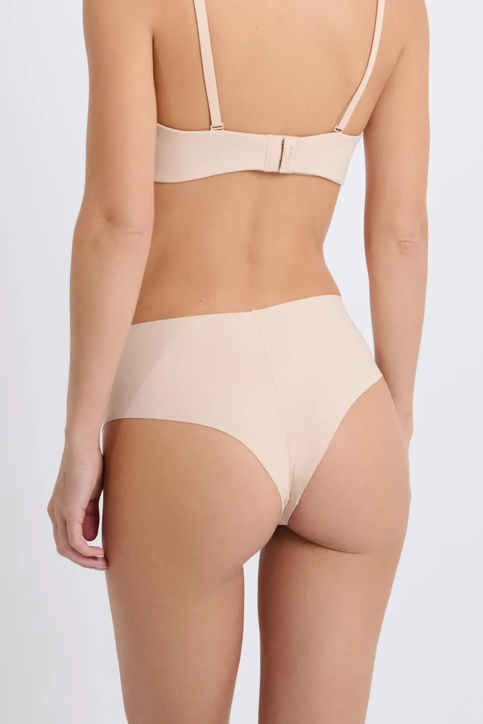 Braguita brasileña de microfibra