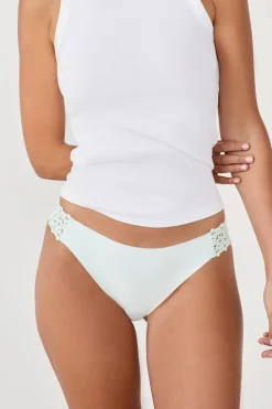 Braguita de microfibra y encaje