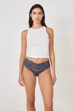 Braguita hipster V-shape de encaje