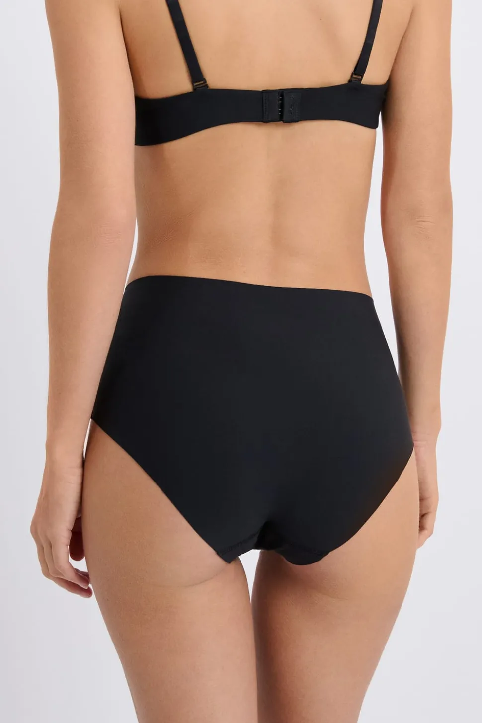 Braguita midi de microfibra