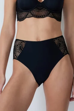 Braguita talle alto de microfibra