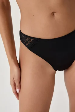 braguitas con detalle de encaje