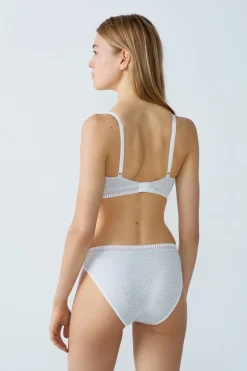 Braguitas de algodón