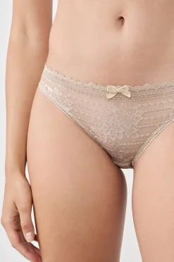 Braguitas de encaje