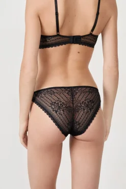 Braguitas de encaje