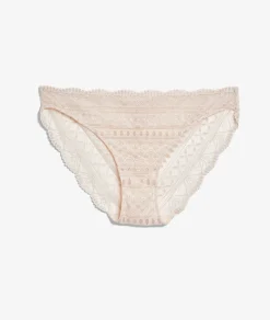 Braguitas de encaje