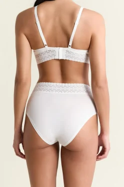 Braguitas de maternidad con detalles de encaje