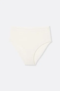 Braguitas de maternidad con detalles de encaje