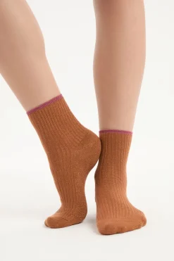 Calcetines brillantes con algodón