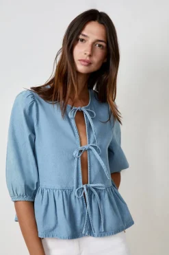 Camisa anudada en el frente efecto denim