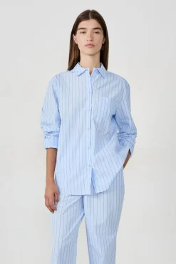 Camisa de pijama a rayas