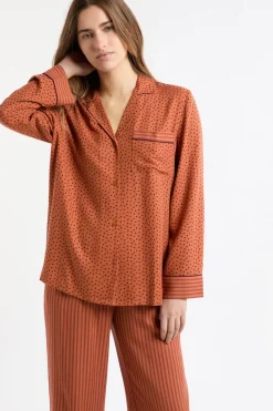 Camisa de pijama con estampado de corazones