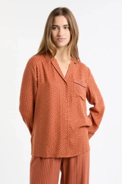 Camisa de pijama con estampado de corazones