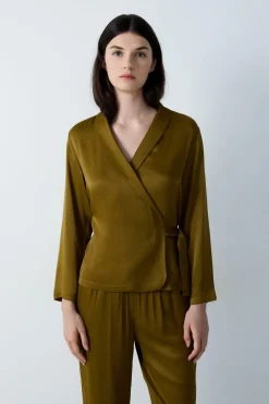 Camisa de pijama con lazo liso