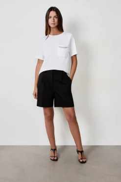 Camiseta con bolsillo delantero