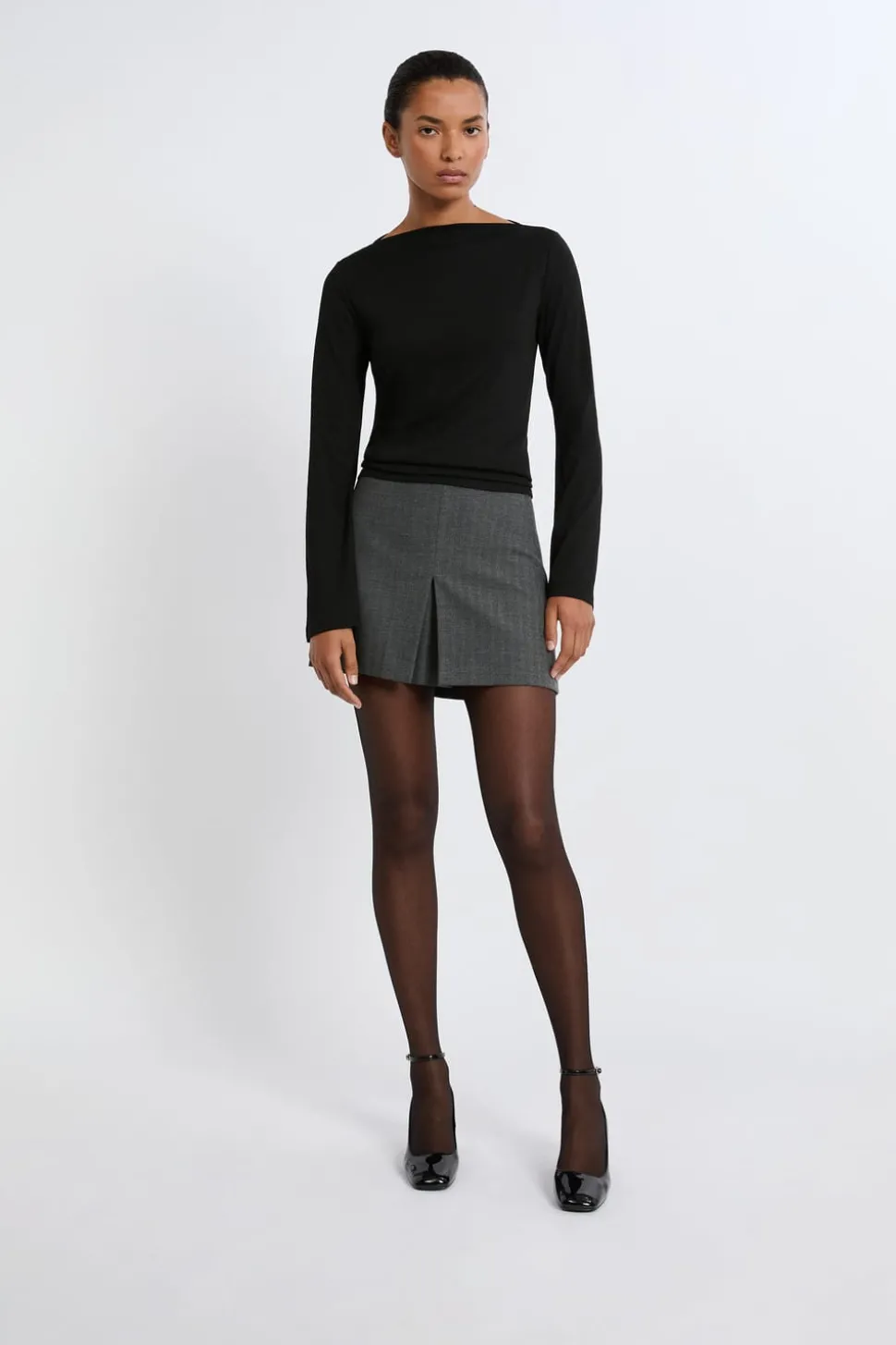 Camiseta con cuello barco y mangas largas anchas