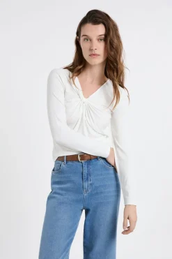 Camiseta con efecto drapeado acanalado