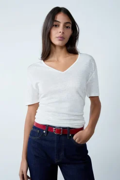 Camiseta de lino con cuello en V