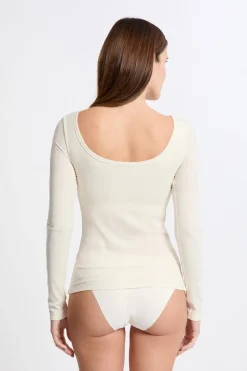 Camiseta de manga larga con cuello bailarina y sujetador integrado