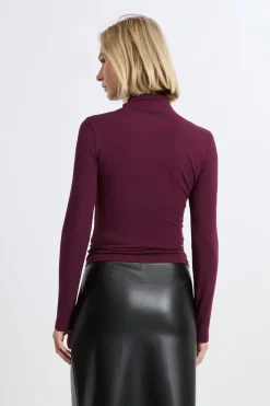 Camiseta de manga larga con cuello con lazada de algodón