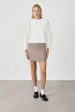 Camiseta de manga larga y cuello redondo