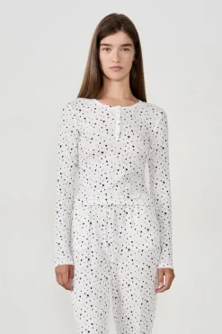 Camiseta de pijama con estampado de corazones