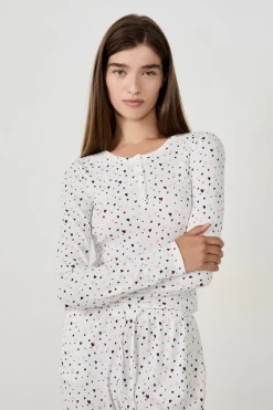 Camiseta de pijama con estampado de corazones