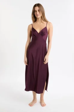 Camisón largo de satén