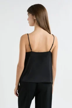 Caraco satiné à fines bretelles