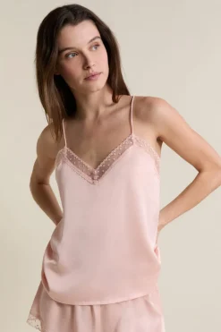 Caraco satiné avec détails brodés