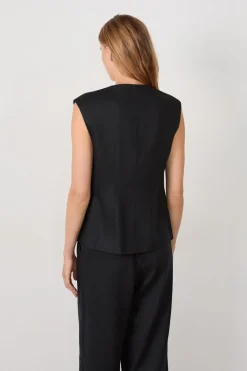 Chaleco sin mangas con botones