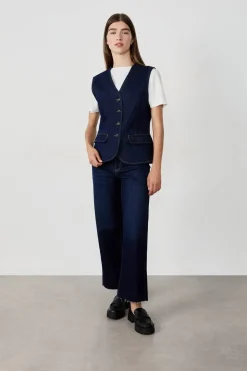 Chaleco sin mangas con botones