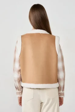 Chaleco sin mangas de piel sintética