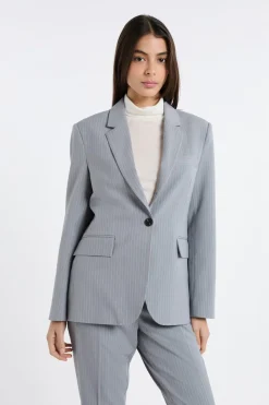 Chaqueta blazer con botones