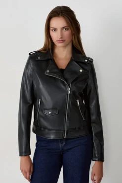 Chaqueta efecto cuero