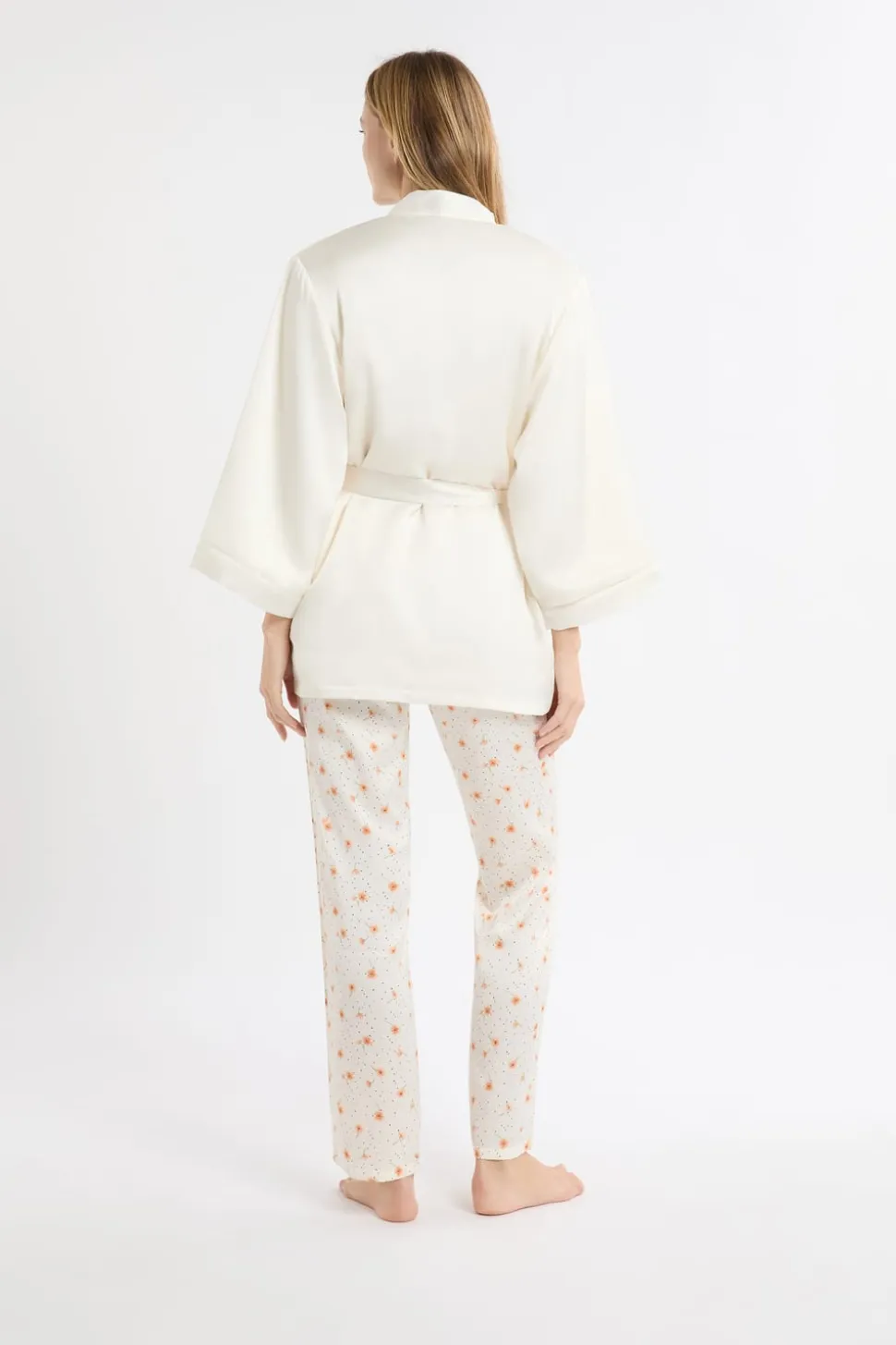 Conjunto de pijama de 3 piezas de satén