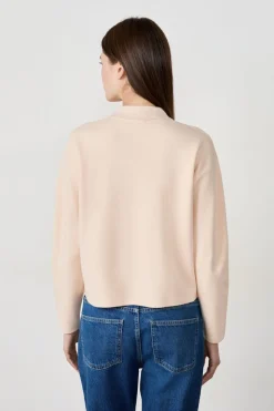 Cárdigan con botones dorados