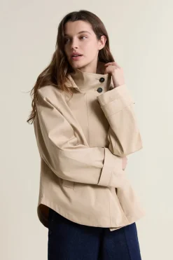 Gabardina con capucha y algodón