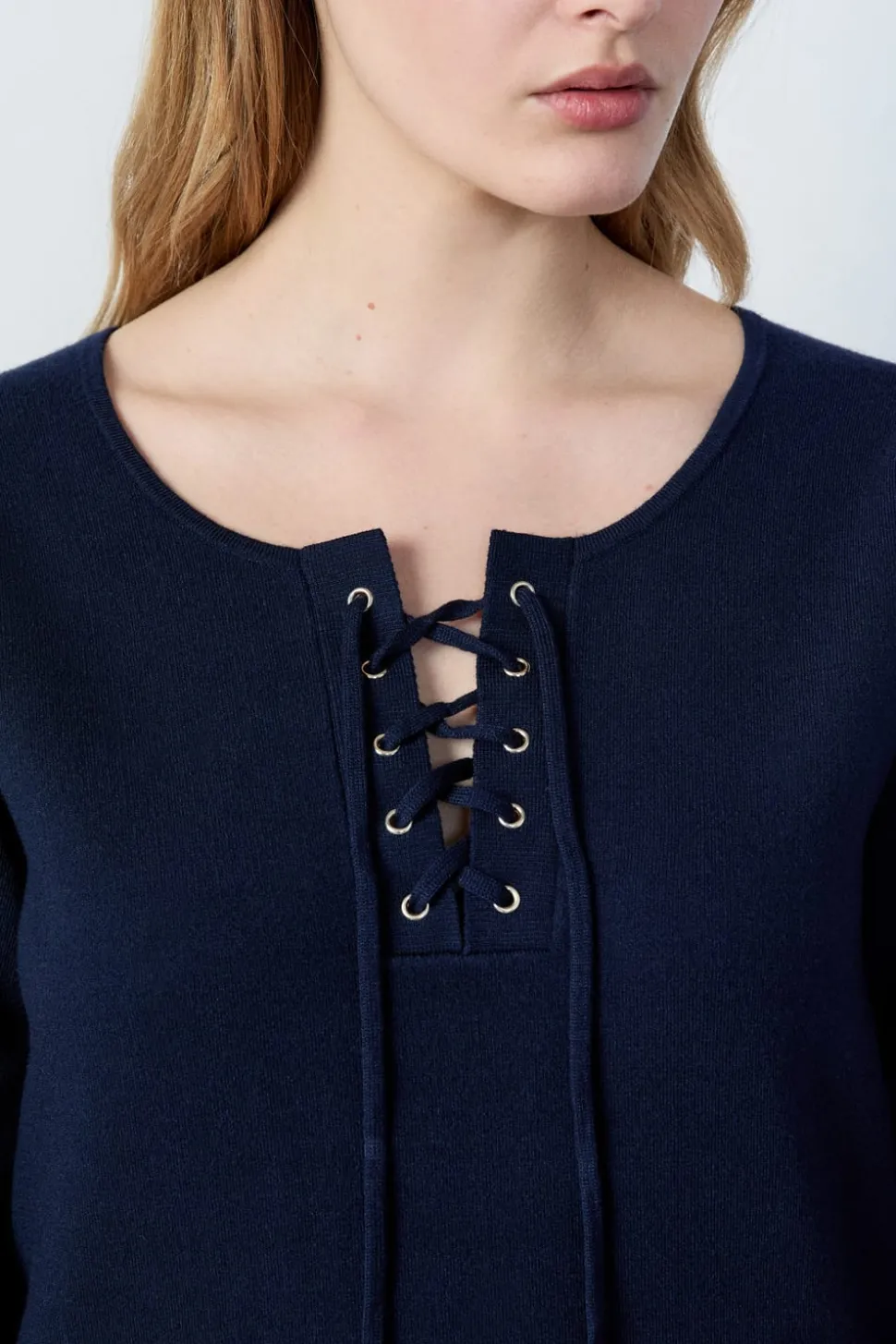 Jersey con cuello de cordones