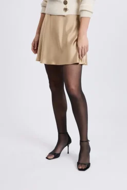 Jupe courte satinée