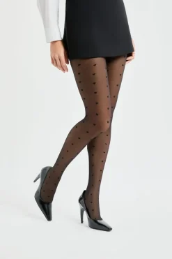 Medias con corazones