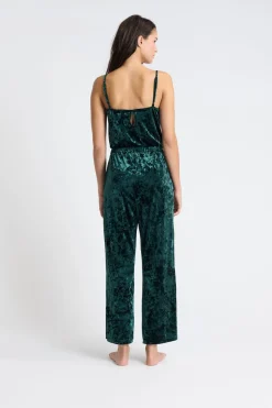 Mono de pijama de terciopelo